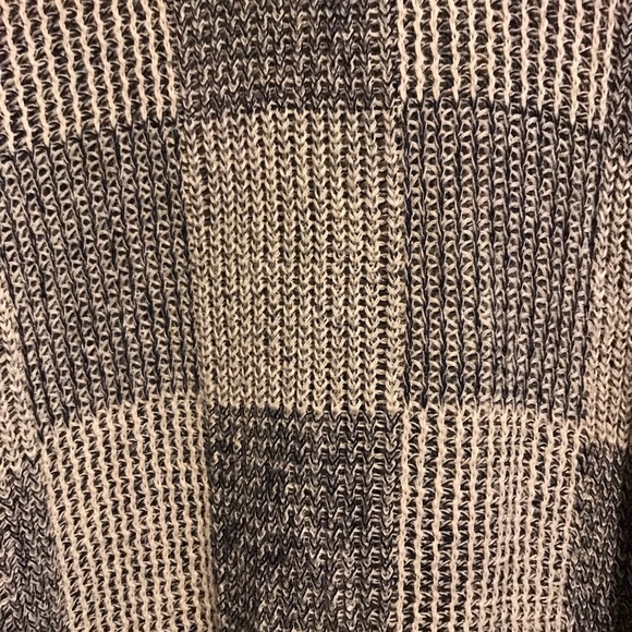 💚Mens sweater. Not sure if exact size. Believe XL - Picture 2 of 3